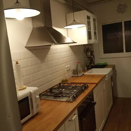Habitación Con Patio En Piso Compartido Capellades