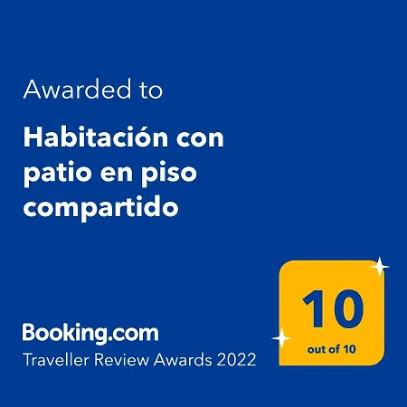 Homestay Con Patio En Piso Compartido Capellades